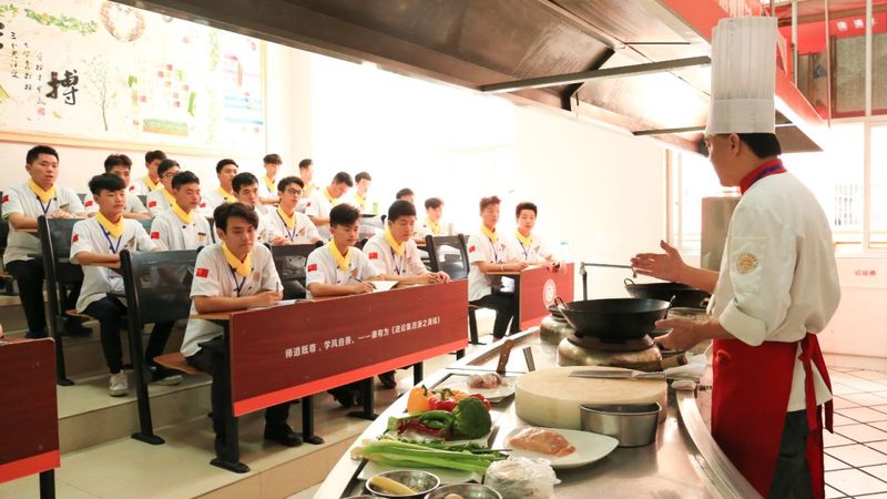 揭秘零食批发一手货源：厂家直供背后的秘密