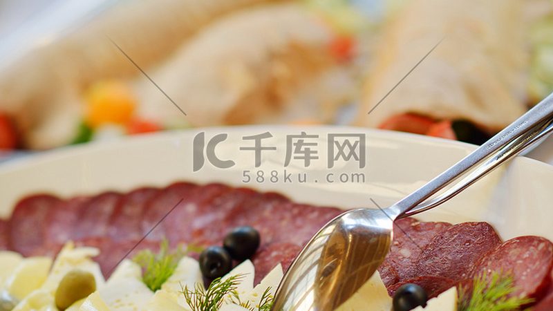 食品代加工纸材质：揭秘其适用产品与选择要点**