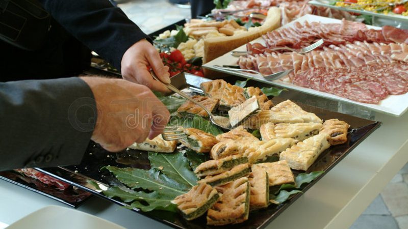 餐饮加盟总部装修支持标准揭秘：从设计到施工的五大关键要素