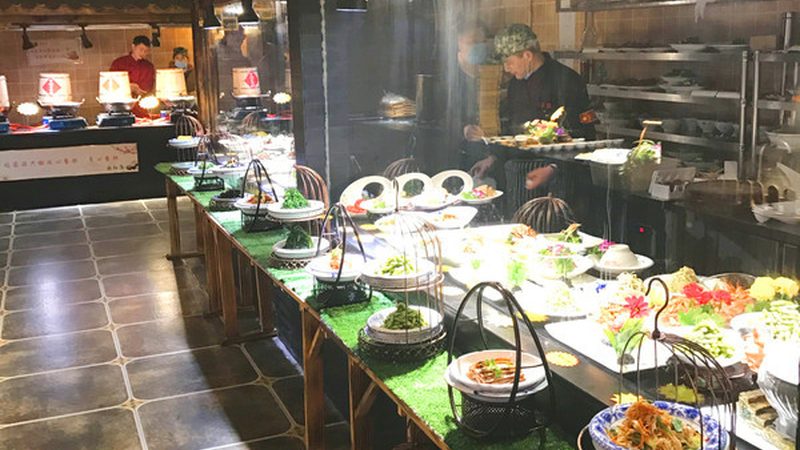 虽然狗狗饼干对狗狗相对安全，但并不意味着对人无害。以下是一些潜在的危害：